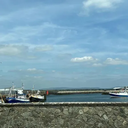 아파트 Loch Nuala *